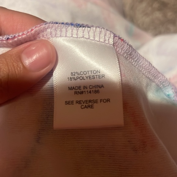 Juicy by Juicy Couture Cropped Multiswirl Tee NWT - Picture 4 of 5